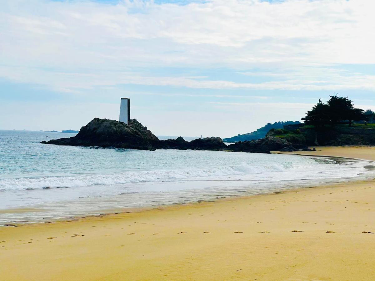 Villa Simone vue mer 2min à pied de la plage Saint-Lunaire Extérieur photo